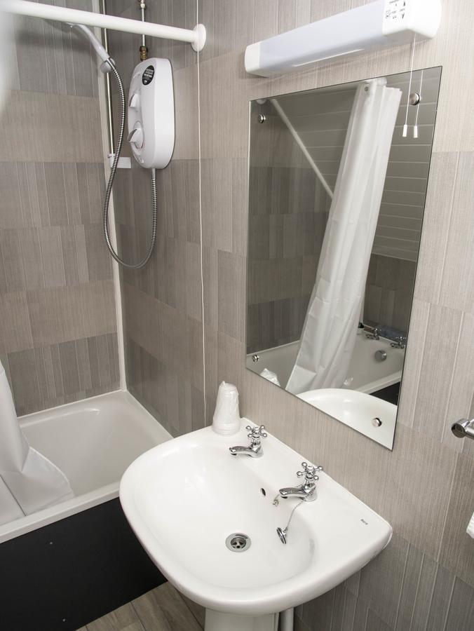 Longstone House Bed & Breakfast Hotel Seahouses Ngoại thất bức ảnh